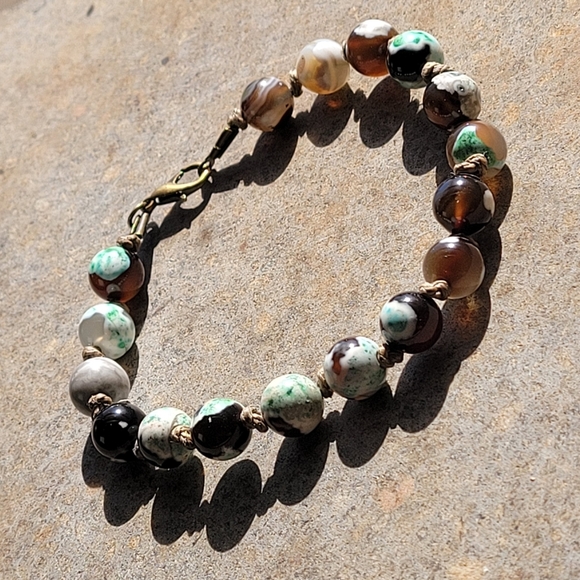 Agate Stone Glass Bead Handmade Bracelet - Picture 3 of 6